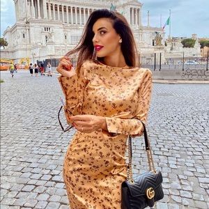 ☀️🍊HP🍊☀️ 𝗡𝗪𝗧 𝗭𝗮𝗿𝗮 • Print Top